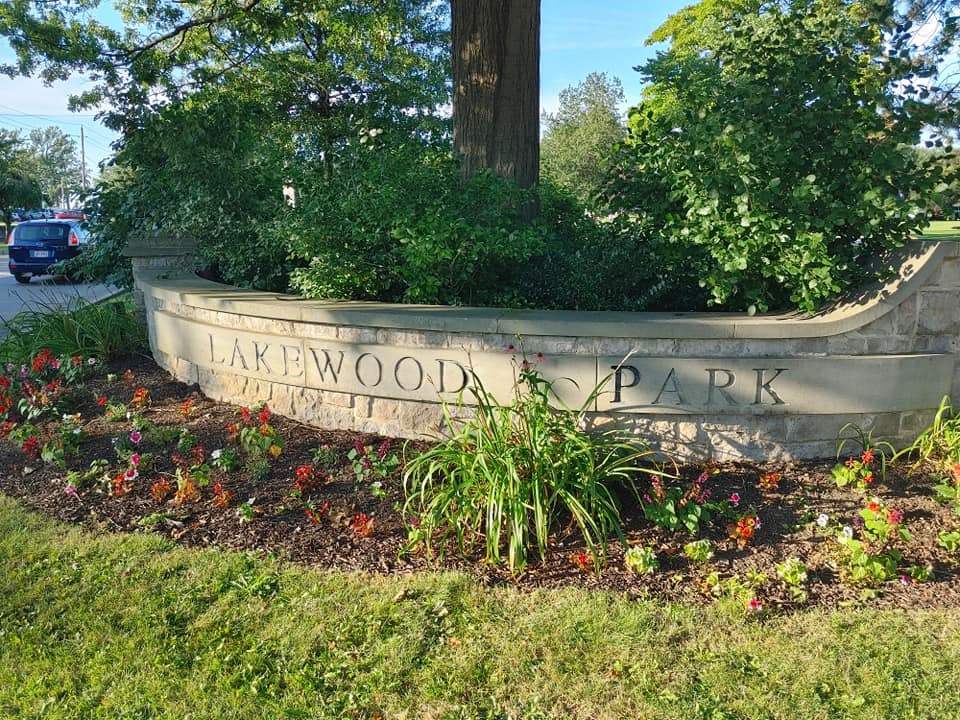 Lakewood Park Sign